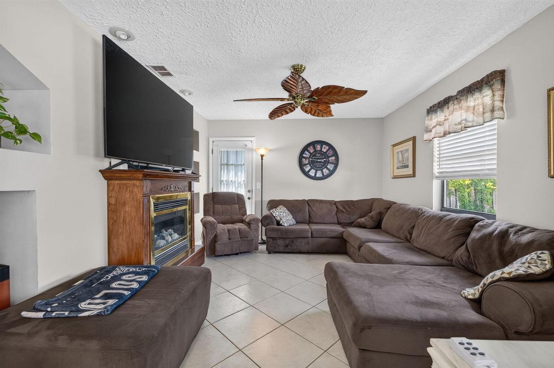 8-web-or-mls-3A5A6474