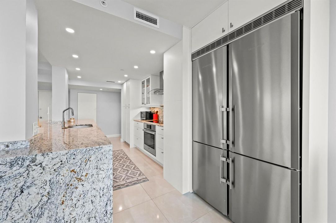 4000 N Ocean Dr APT 2004 Riviera Beach,