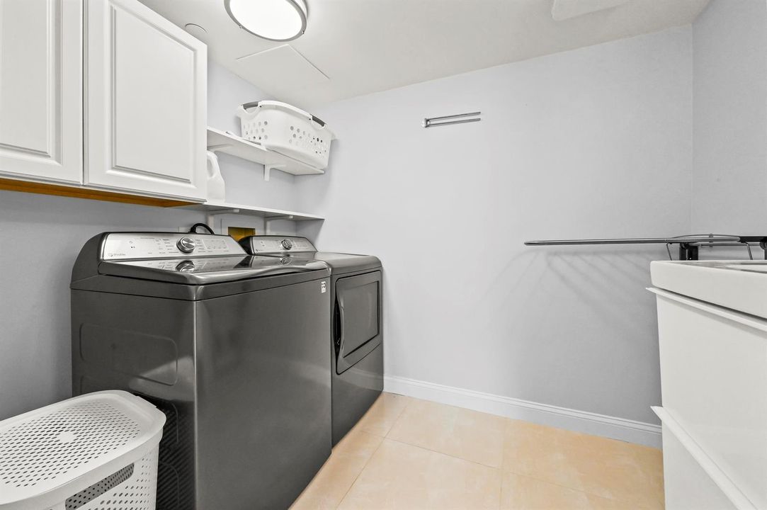 4000 N Ocean Dr APT 2004 Riviera Beach,