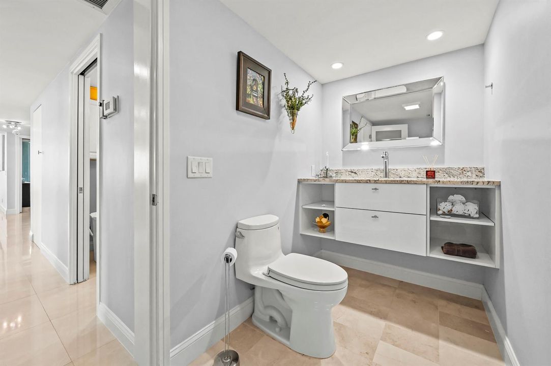 4000 N Ocean Dr APT 2004 Riviera Beach,