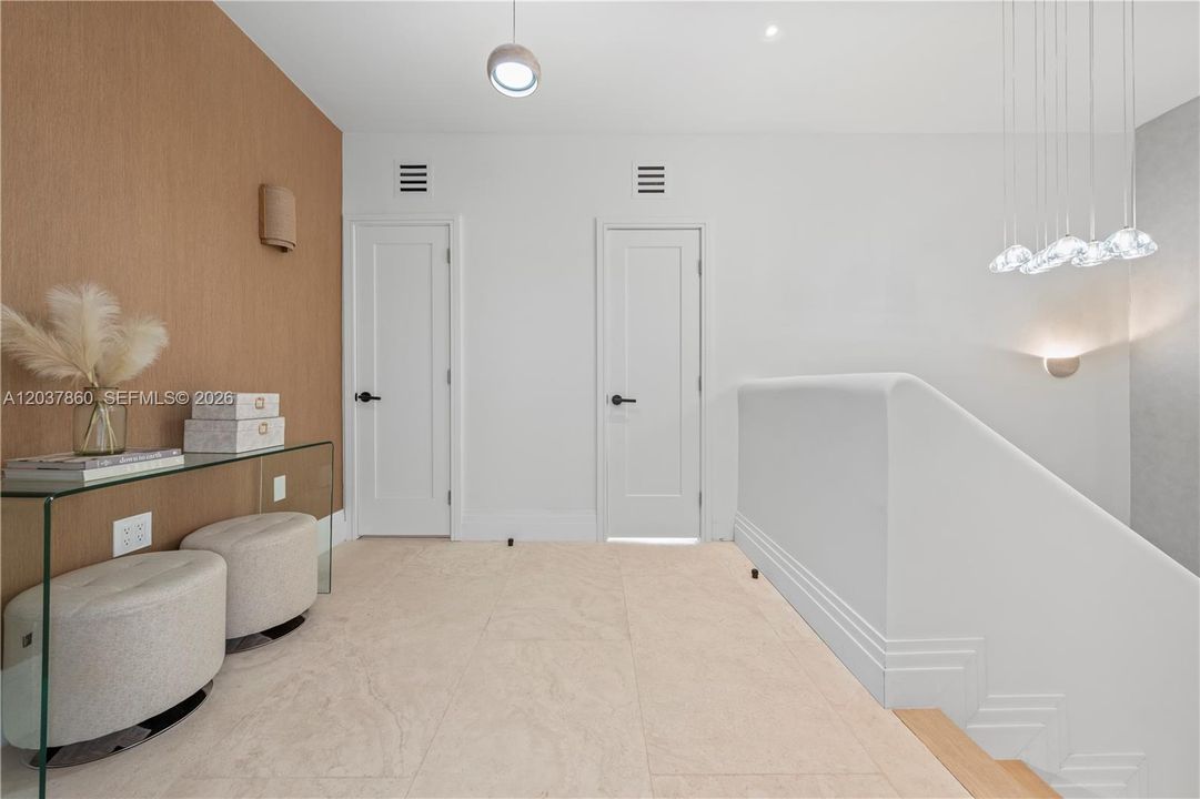 En Renta: $15,900 (4 camas, 4 baños, 3280 Pies cuadrados)