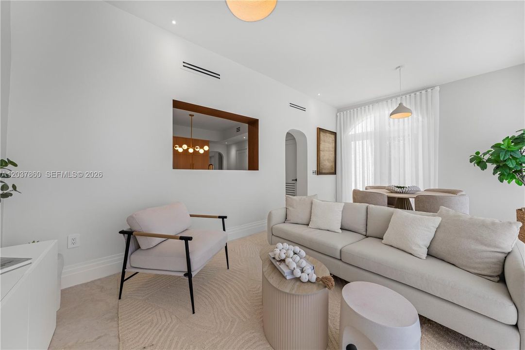 En Renta: $15,900 (4 camas, 4 baños, 3280 Pies cuadrados)