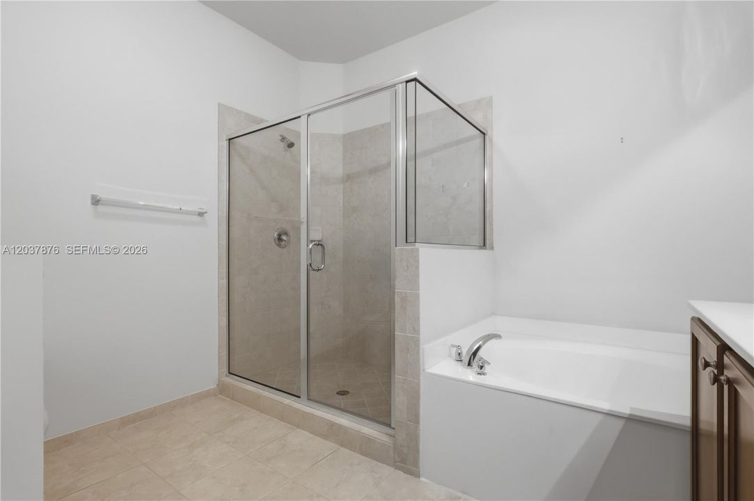 На продажу: $525,000 (3 спален, 2 ванн, 1964 Квадратных фут)