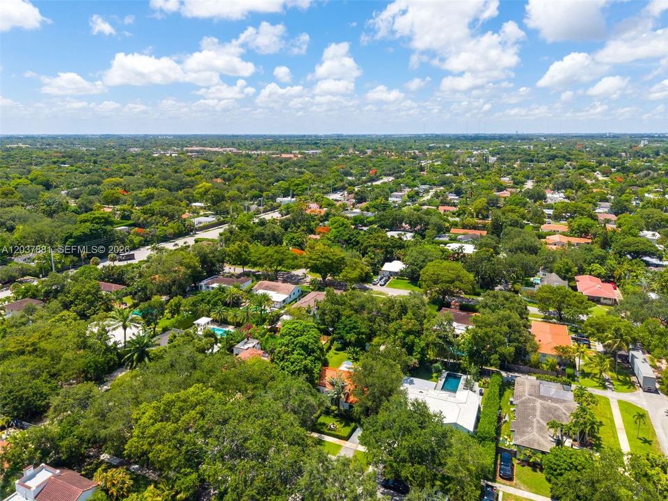 For Sale: $1,475,000 (3 beds, 2 baths, 1701 Square Feet)