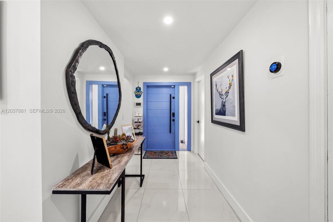 For Sale: $1,475,000 (3 beds, 2 baths, 1701 Square Feet)