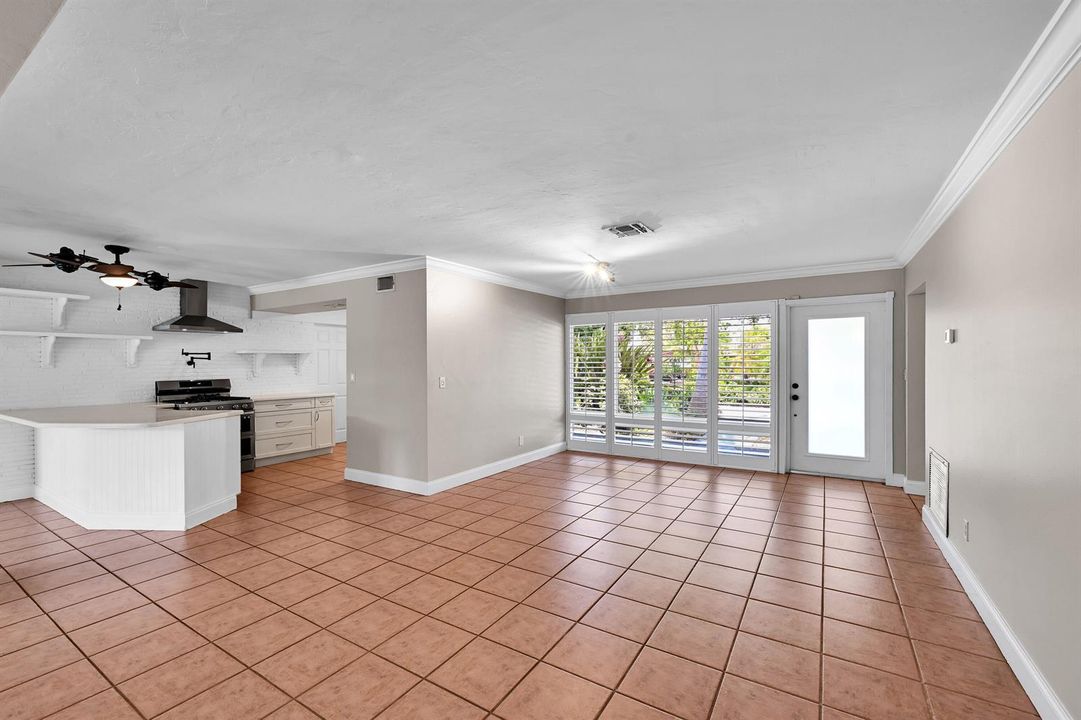 901 SE 12th Ave 00012