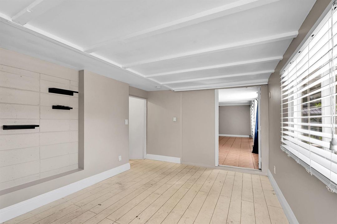 901 SE 12th Ave 00026