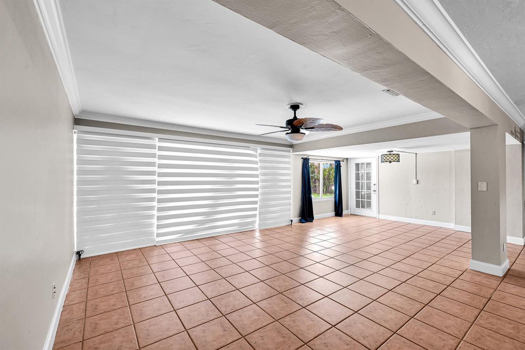 901 SE 12th Ave 00011