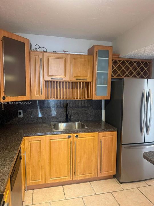 В аренду: $1,550 (1 спален, 1 ванн, 790 Квадратных фут)