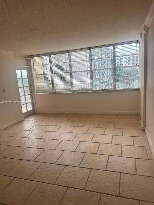 В аренду: $1,550 (1 спален, 1 ванн, 790 Квадратных фут)