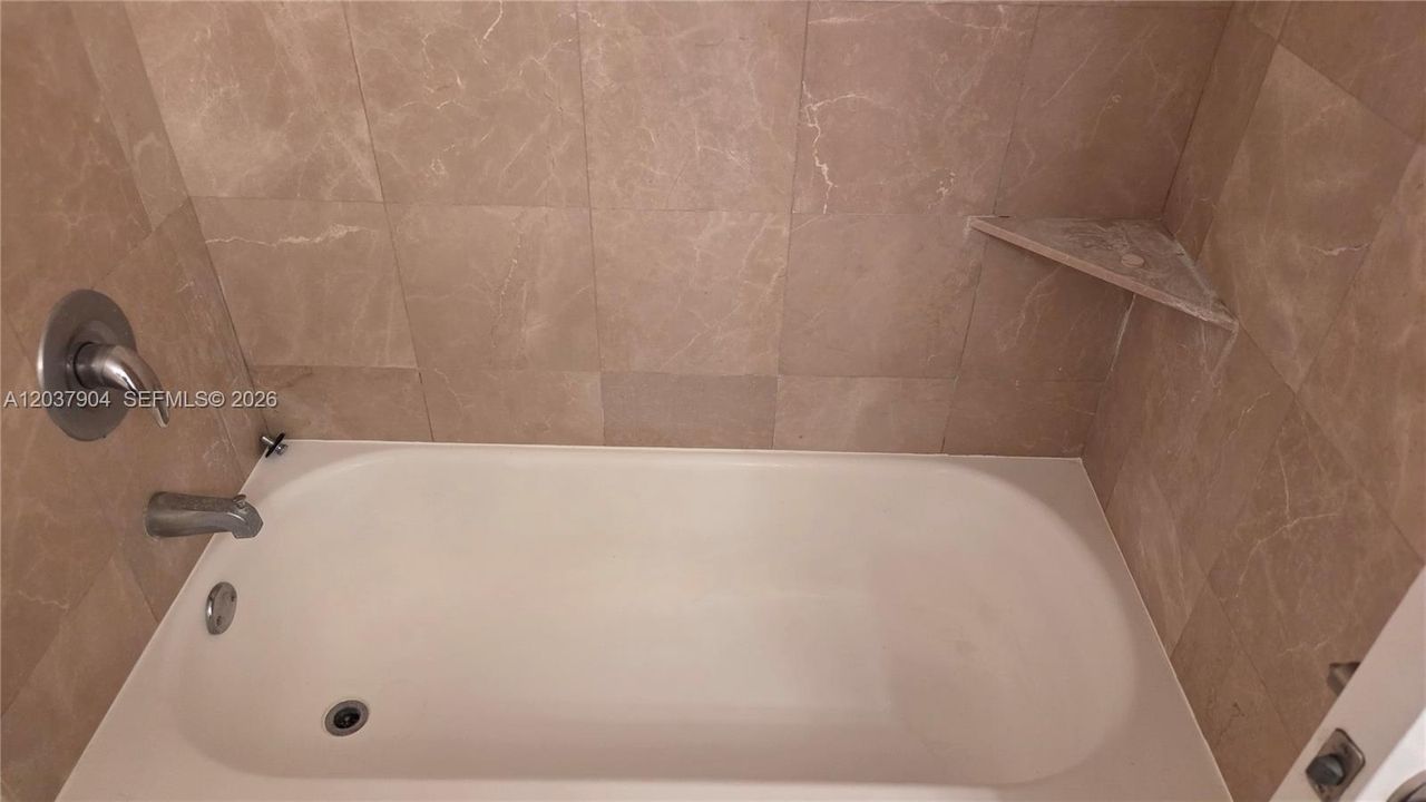 En Renta: $3,300 (2 camas, 1 baños, 1118 Pies cuadrados)