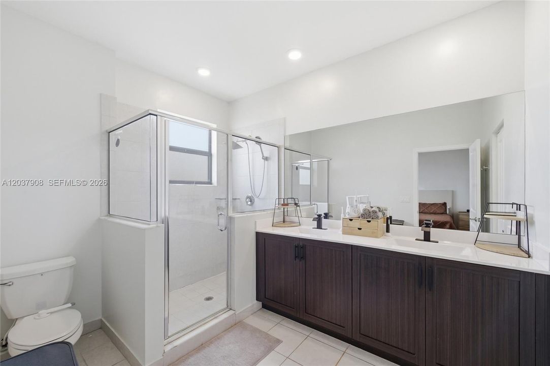 For Sale: $429,000 (3 beds, 2 baths, 1442 Square Feet)