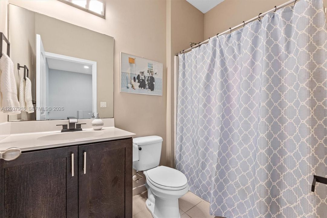 В аренду: $2,800 (3 спален, 2 ванн, 1586 Квадратных фут)