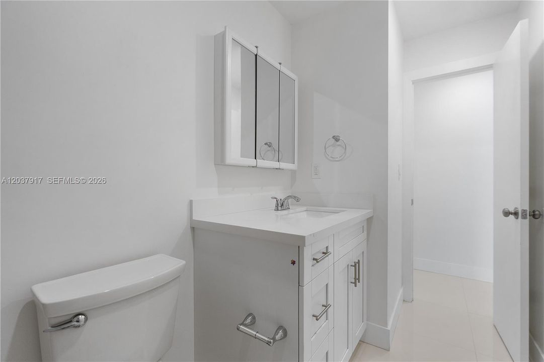 En Renta: $4,800 (4 camas, 2 baños, 1740 Pies cuadrados)