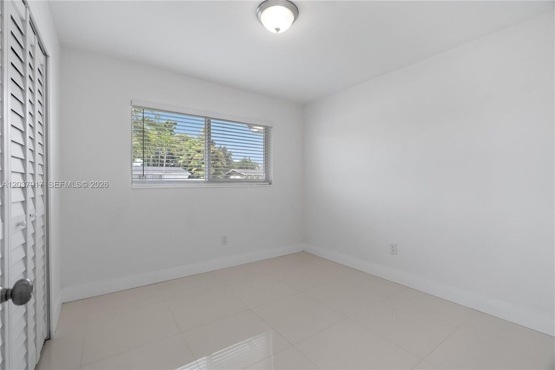 En Renta: $4,800 (4 camas, 2 baños, 1740 Pies cuadrados)