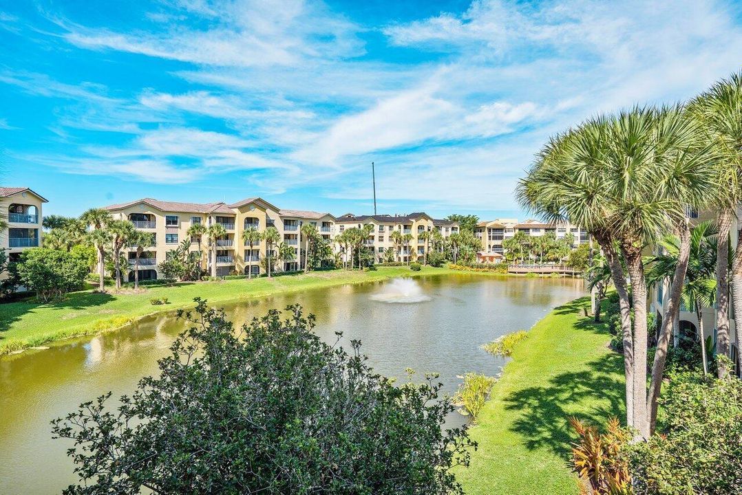 012-300UnoLagoDrive-JunoBeach-FL-33408-S