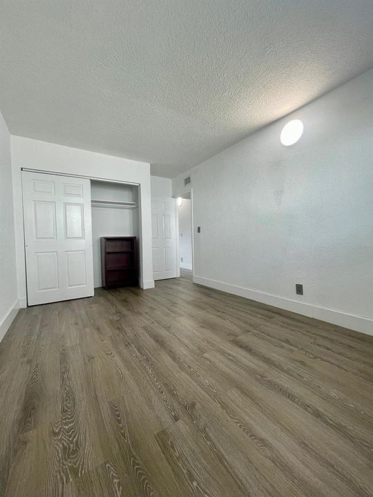 651- Pic 2