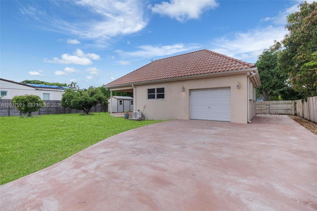 In-Law with a Garage.
