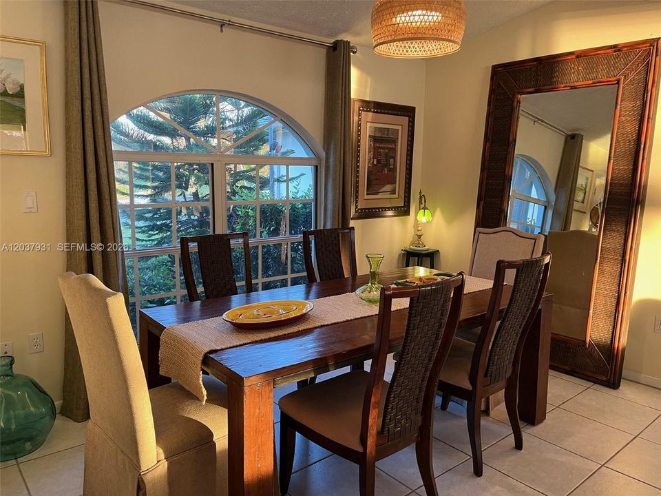 Dining room overlooking the forest