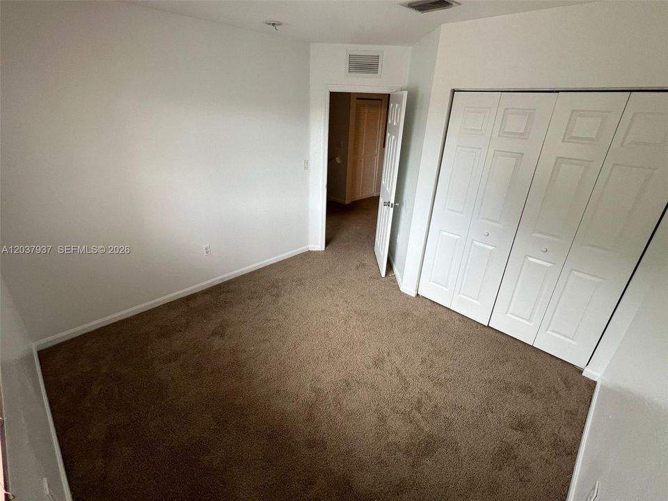 En Renta: $2,500 (3 camas, 2 baños, 1580 Pies cuadrados)
