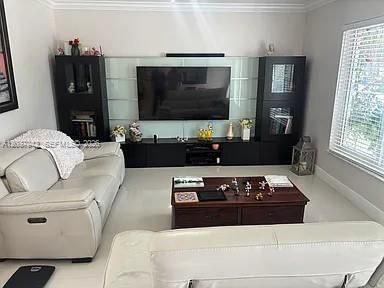 En Renta: $4,500 (3 camas, 2 baños, 1530 Pies cuadrados)