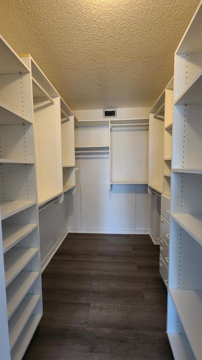 Walk-in closet