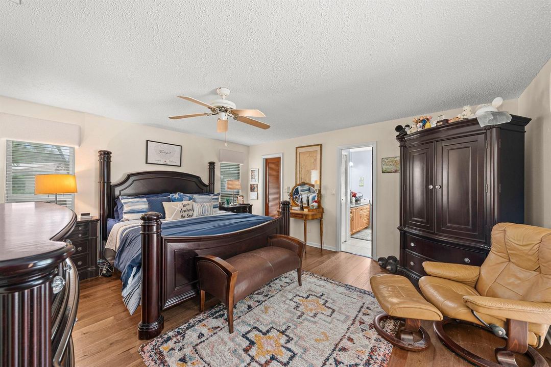 022-2493TimbercreekCircleNorthwest-BocaR