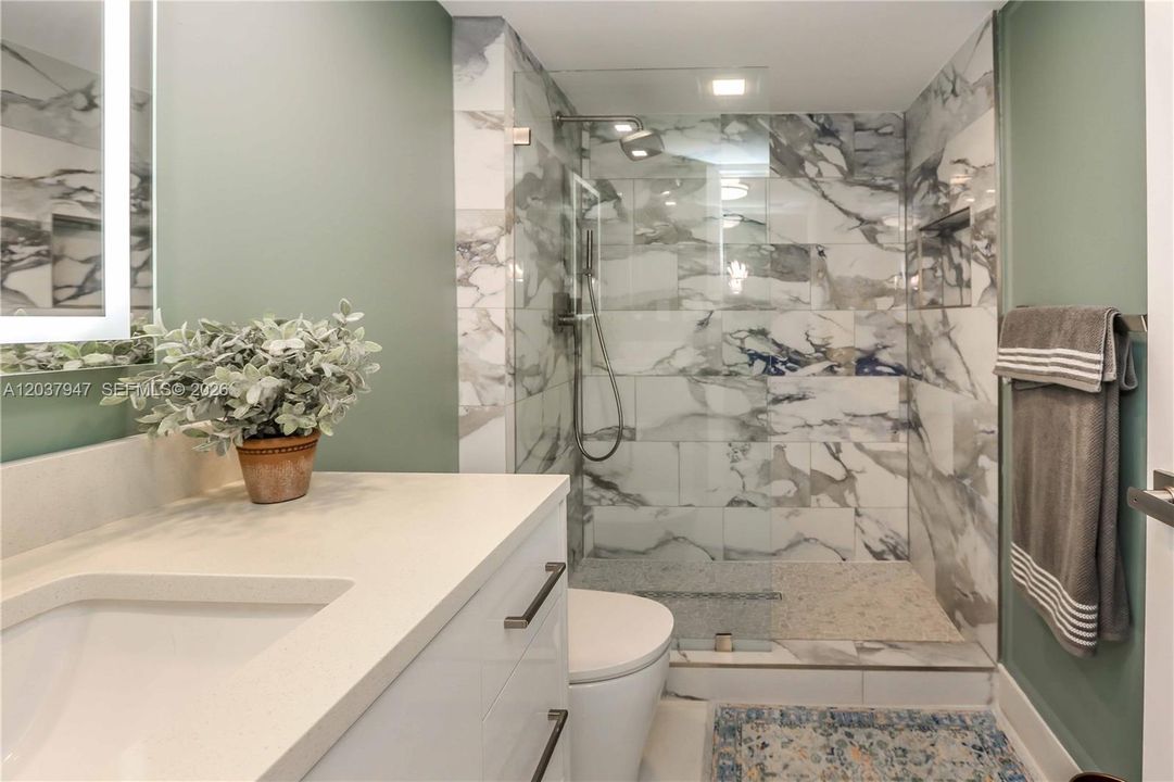 For Sale: $749,000 (2 beds, 2 baths, 1435 Square Feet)