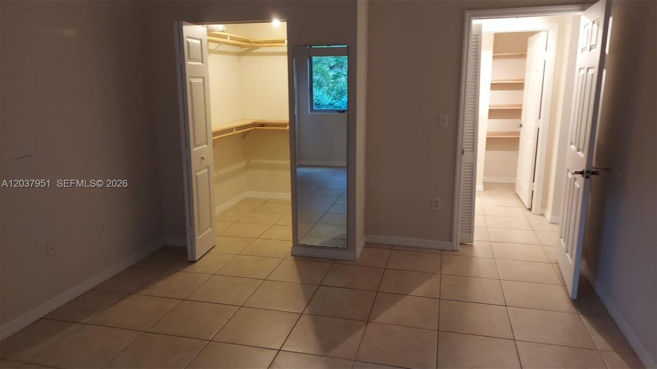 En Renta: $2,354 (1 camas, 1 baños, 689 Pies cuadrados)