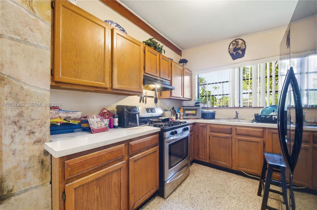 For Sale: $499,990 (3 beds, 2 baths, 1448 Square Feet)