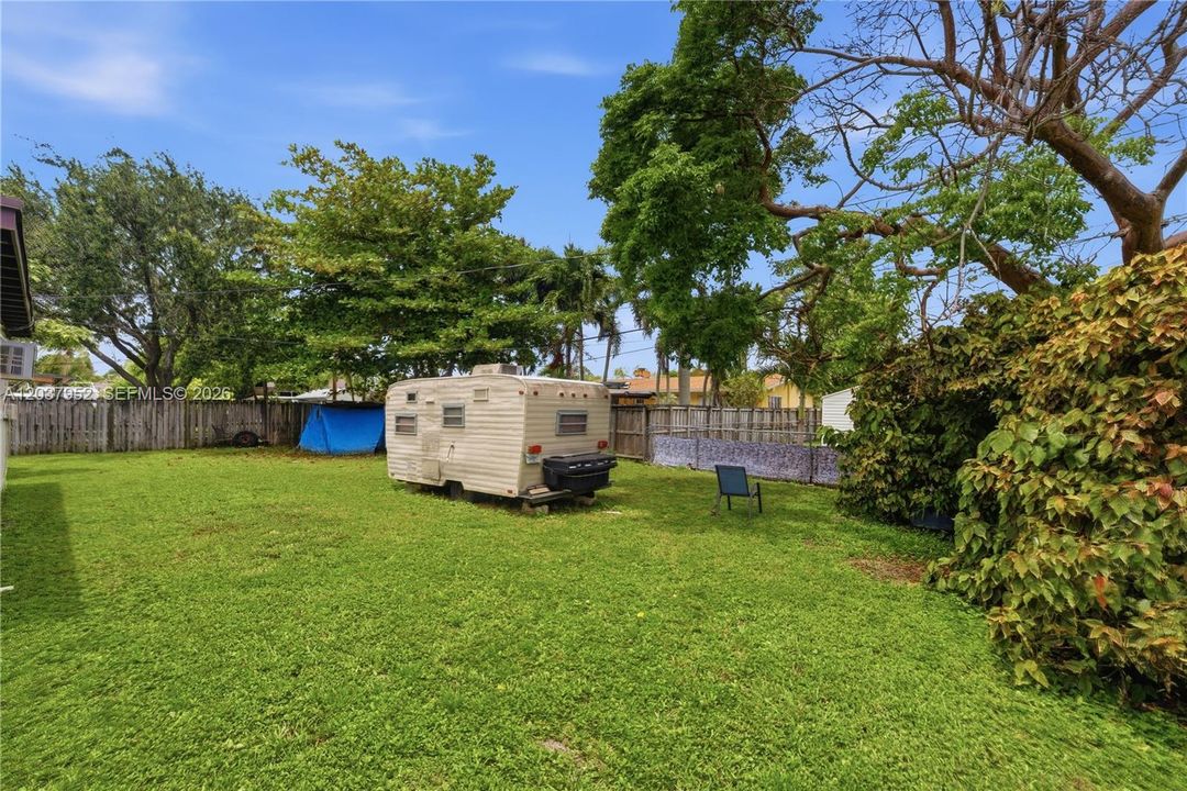 For Sale: $499,990 (3 beds, 2 baths, 1448 Square Feet)