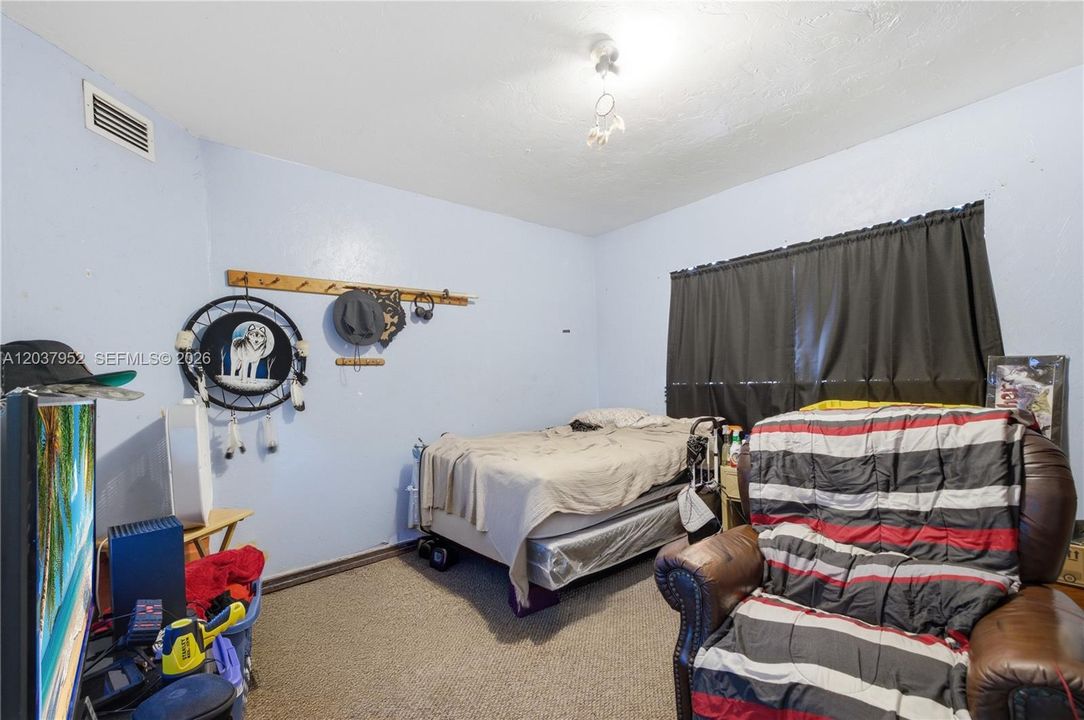 For Sale: $499,990 (3 beds, 2 baths, 1448 Square Feet)