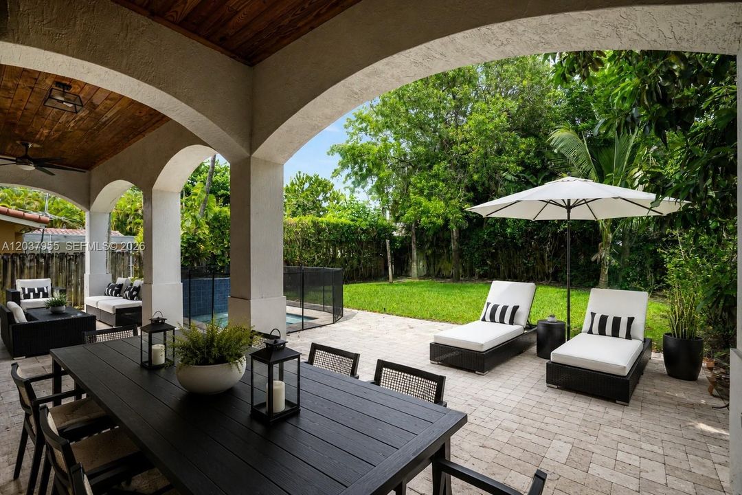 For Rent: $15,000 (4 beds, 3 baths, 3249 Square Feet)