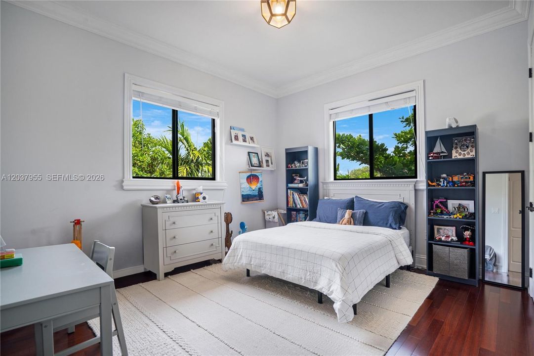 For Rent: $15,000 (4 beds, 3 baths, 3249 Square Feet)