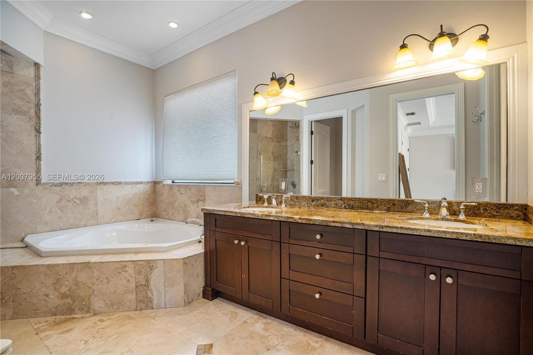 For Rent: $15,000 (4 beds, 3 baths, 3249 Square Feet)