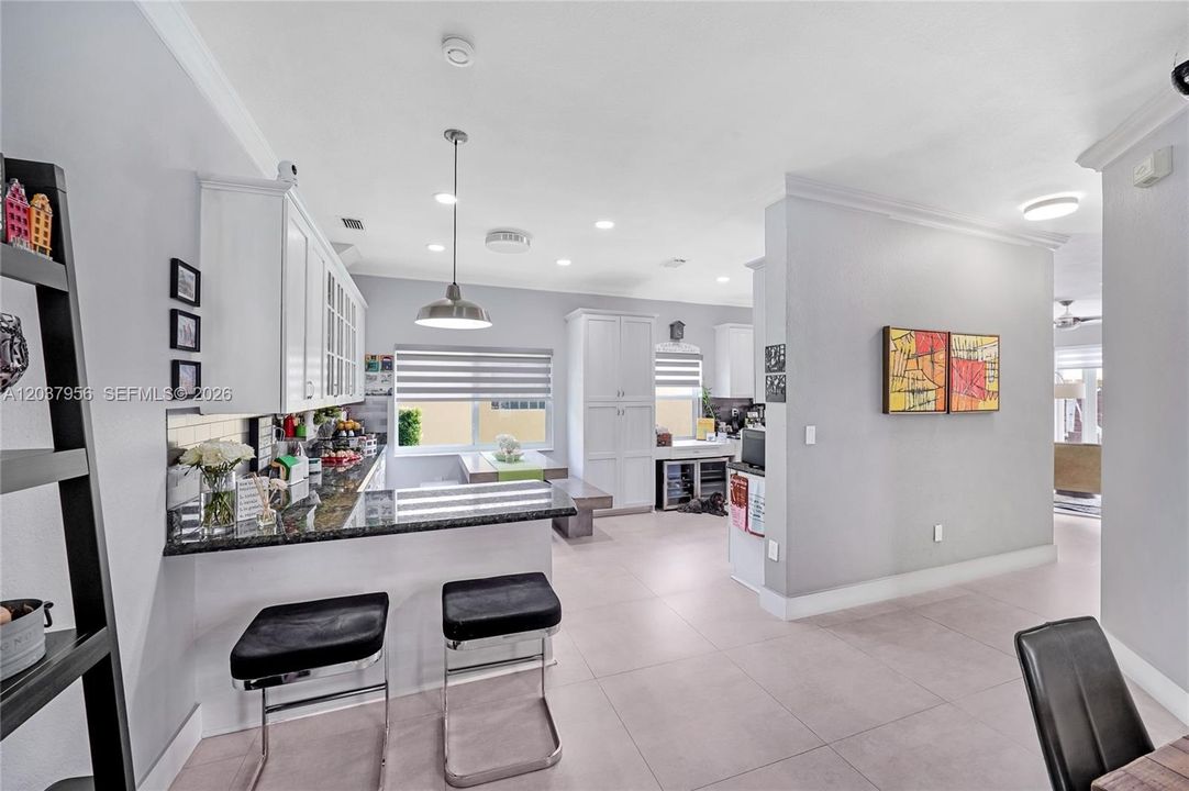 For Rent: $5,900 (4 beds, 2 baths, 2196 Square Feet)