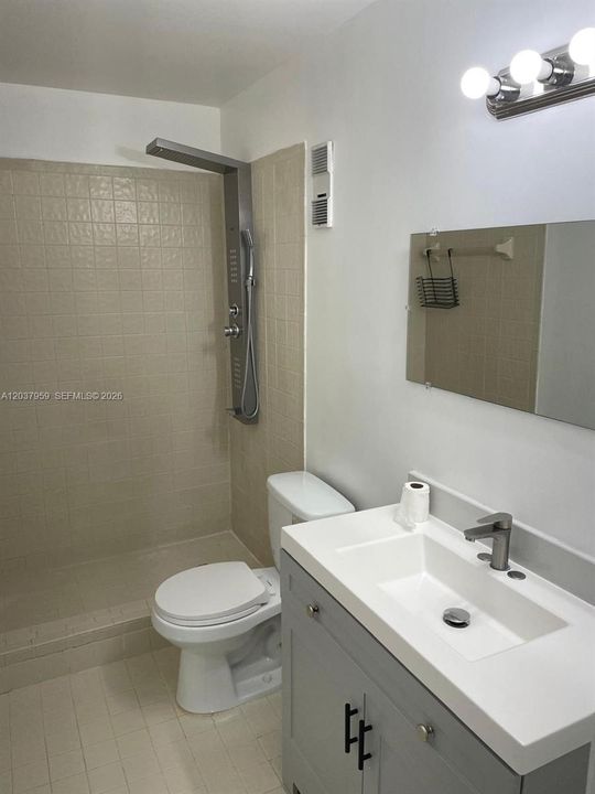 В аренду: $2,800 (2 спален, 2 ванн, 1500 Квадратных фут)