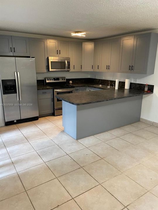 В аренду: $2,800 (2 спален, 2 ванн, 1500 Квадратных фут)