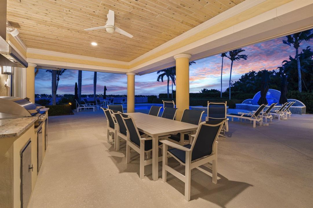 1771 SE Saint Lucie