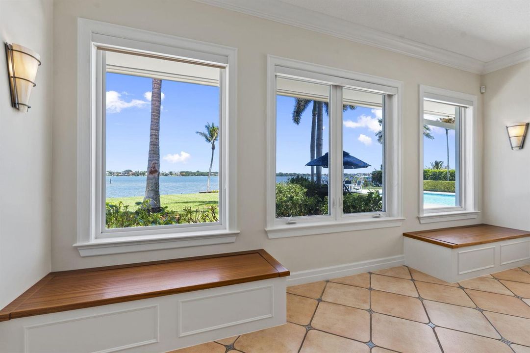 1771 SE Saint Lucie