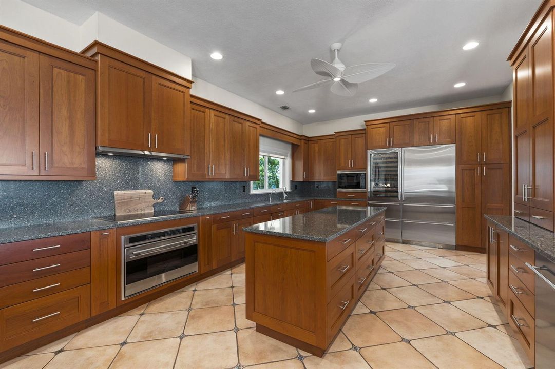 1771 SE Saint Lucie