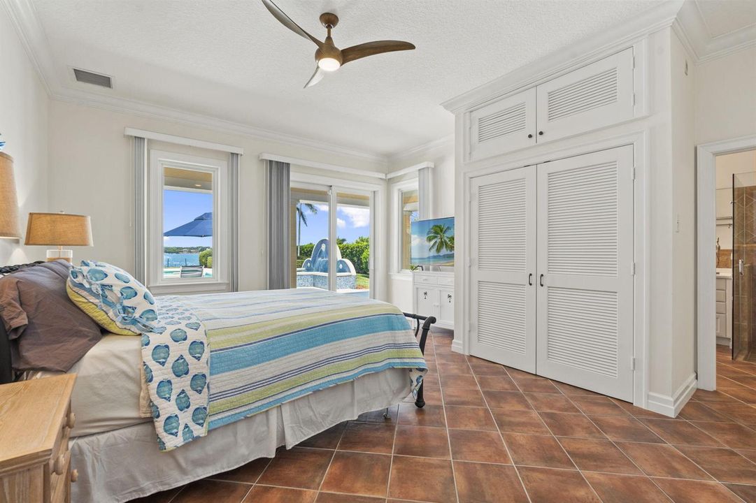 1771 SE Saint Lucie