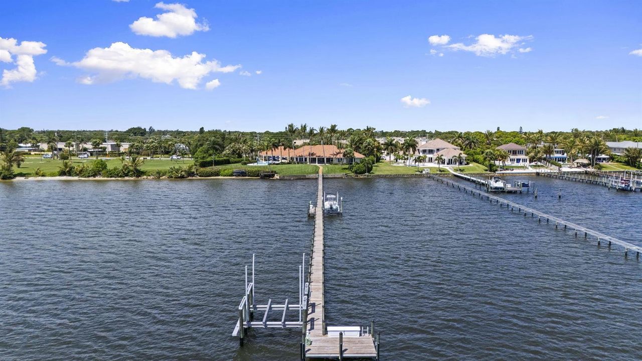 1771 SE Saint Lucie