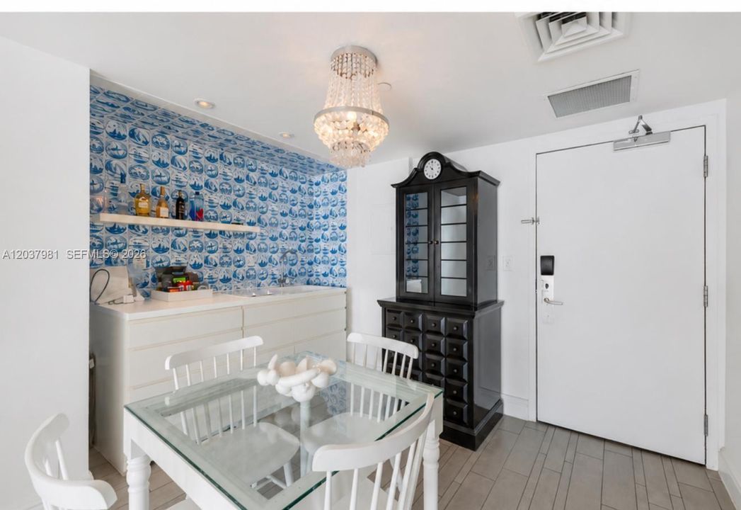 For Sale: $385,000 (0 beds, 1 baths, 493 Square Feet)
