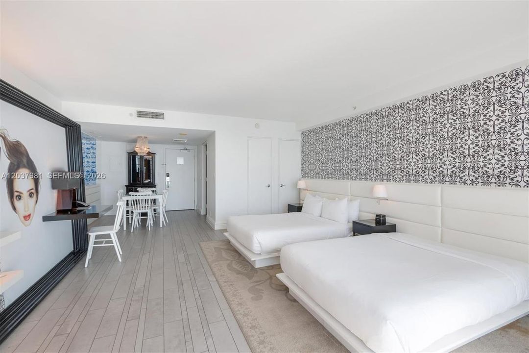 For Sale: $385,000 (0 beds, 1 baths, 493 Square Feet)