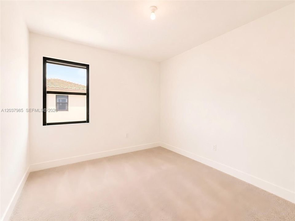 En Renta: $5,500 (3 camas, 2 baños, 2158 Pies cuadrados)
