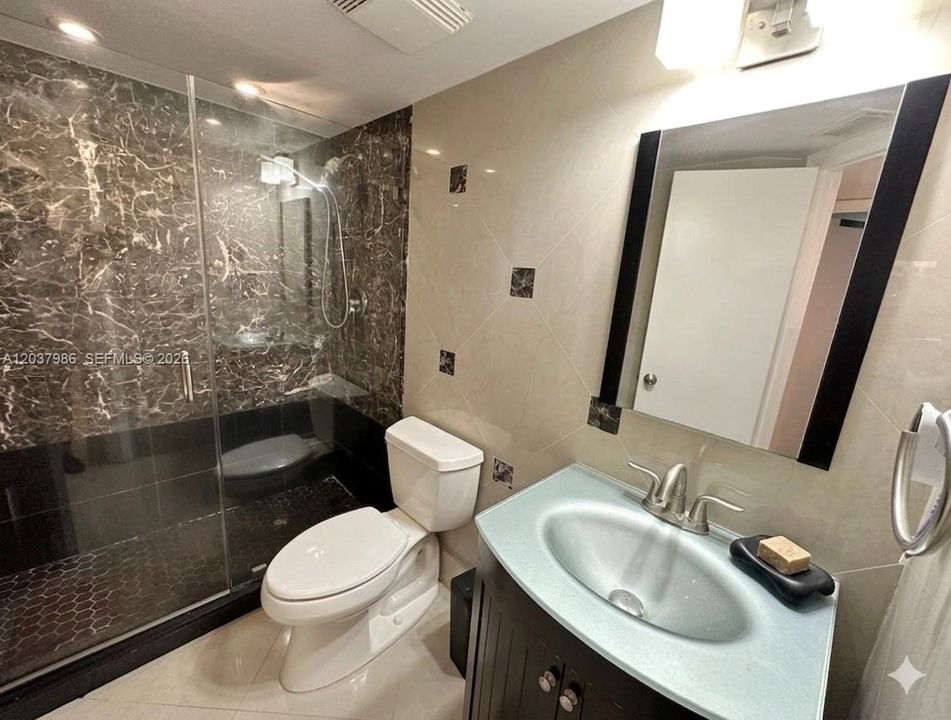 В аренду: $2,540 (3 спален, 2 ванн, 1166 Квадратных фут)