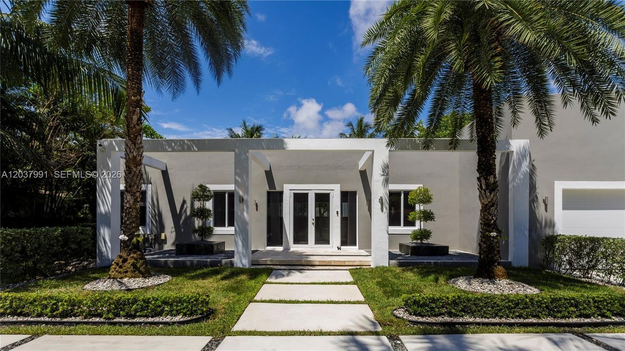 For Sale: $3,700,000 (5 beds, 4 baths, 4235 Square Feet)