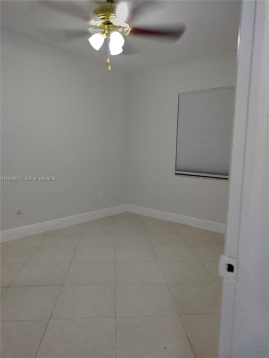 For Rent: $3,600 (4 beds, 2 baths, 1175 Square Feet)