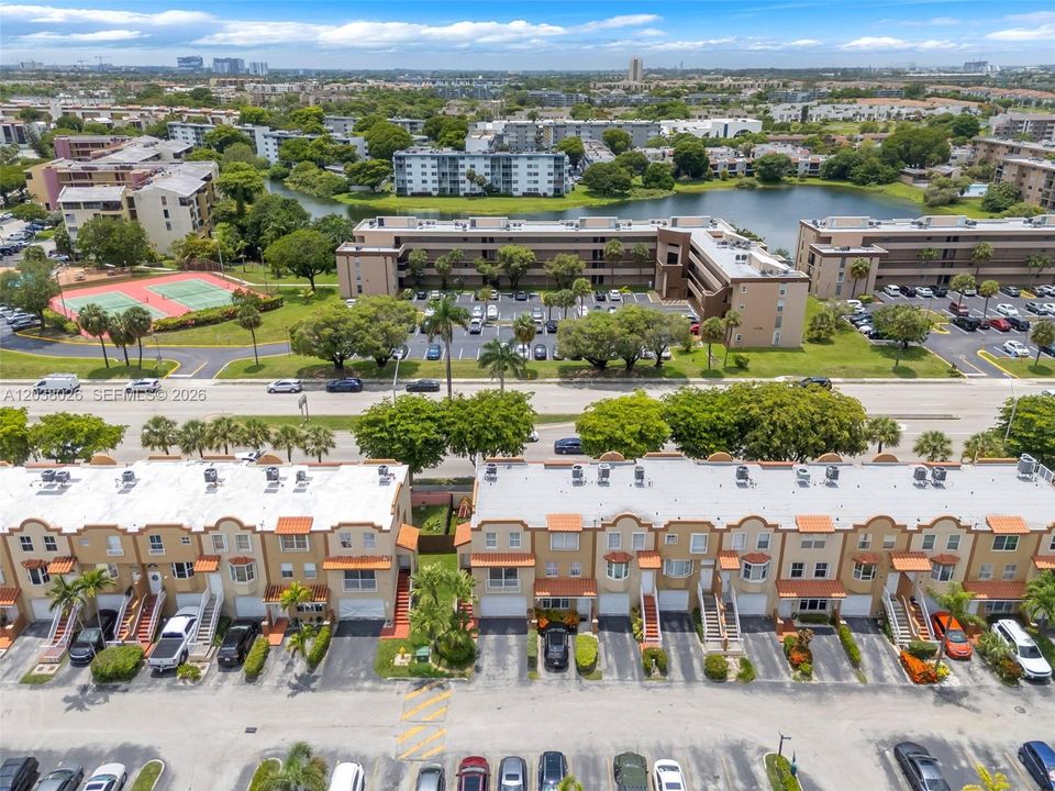На продажу: $499,000 (3 спален, 2 ванн, 1580 Квадратных фут)